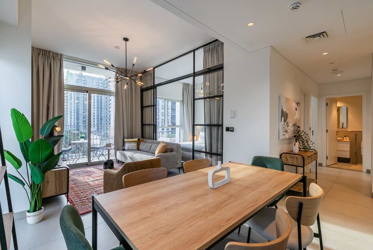 Spacious and Stylish Apartment in Dubai Hills